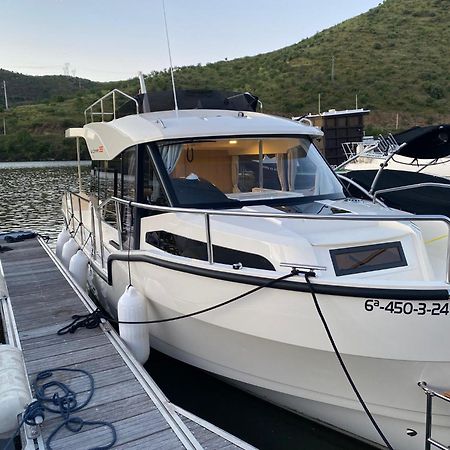Koolhouse Boat Hotel Vila Nova de Fozcoa Ngoại thất bức ảnh